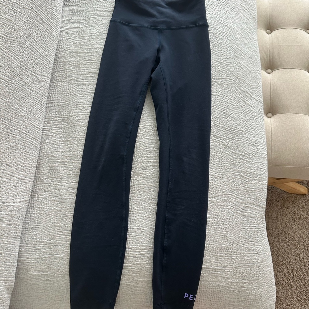Lululemon x Peloton Wunder Train High Rise Tight 25” Navy Leggings